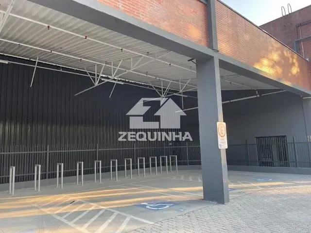 Galpão com 7937m², para alugar, no bairro Jaguare em Sao Paulo