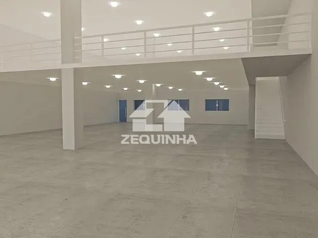 Galpão para alugar, no bairro Vl Regente Feijo em Sao Paulo