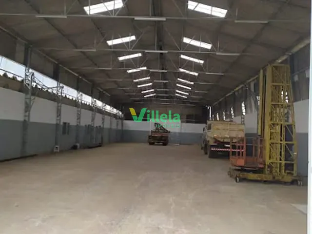 Galpão / Barracão para alugar, no bairro Itaqua em Itaquaquecetuba