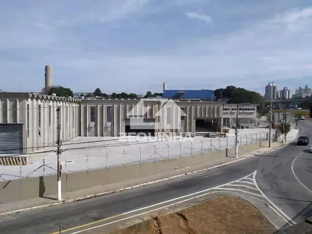 Galpão com 6880m², para alugar, no bairro Vila Jaguara em São Paulo