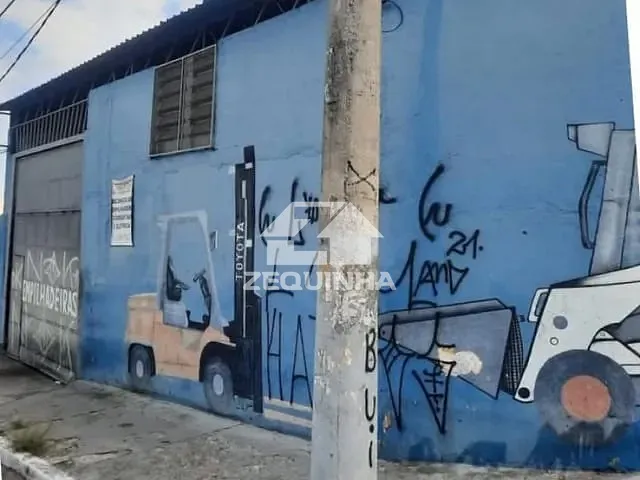 Galpão com 200m², para alugar, no bairro Vila Guedes em São Paulo