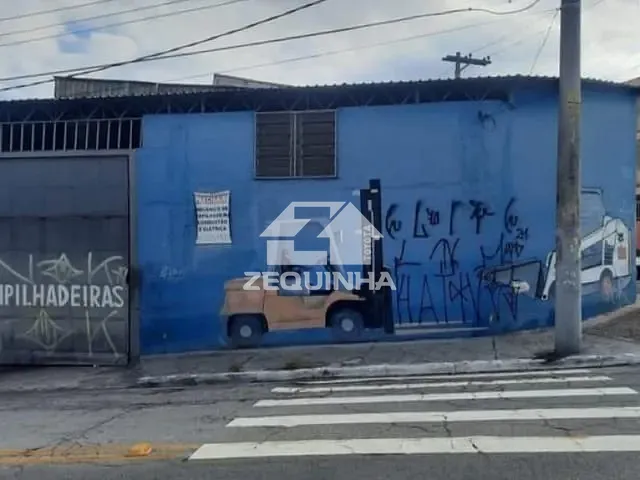 Galpão com 200m², para alugar, no bairro Vila Guedes em São Paulo