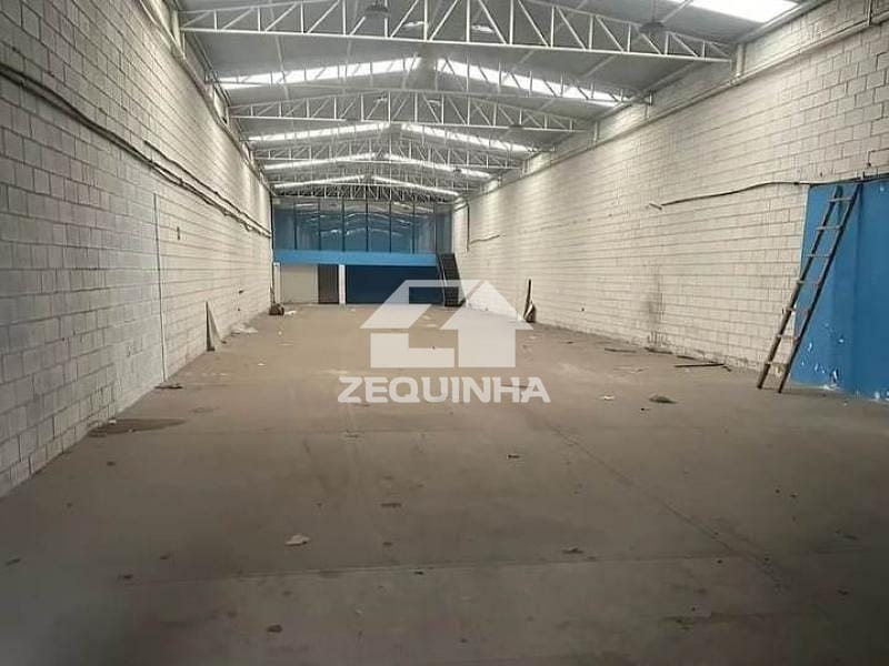 Depósito-Galpão, 750 m² - Foto 2