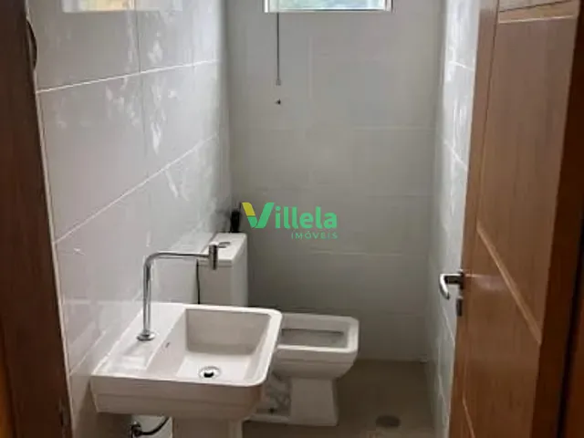 Galpão / Barracão com 250m², à venda, no bairro Parque São Pedro em Itaquaquecetuba