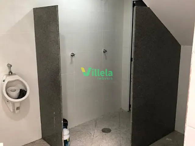 Galpão / Barracão com 300m², à venda, no bairro Parque São Pedro em Itaquaquecetuba