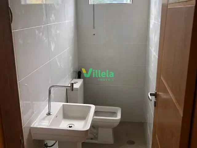 Galpão / Barracão com 300m², à venda, no bairro Parque São Pedro em Itaquaquecetuba