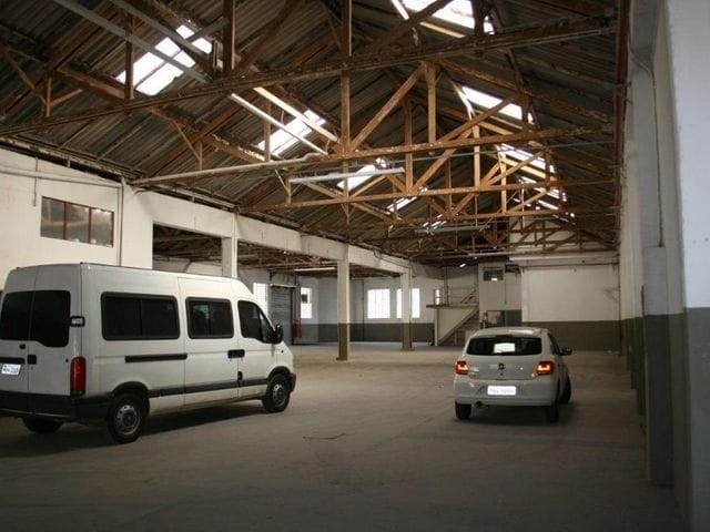 Galpão / Barracão com 1000m², à venda, no bairro Água Branca em São Paulo