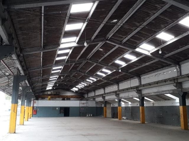 Galpão / Barracão com 4000m², para alugar, no bairro Vila Independência em São Paulo