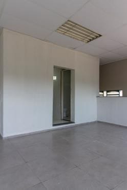 Galpão / Barracão com 379m², para alugar, no bairro Vila Plana em São Paulo