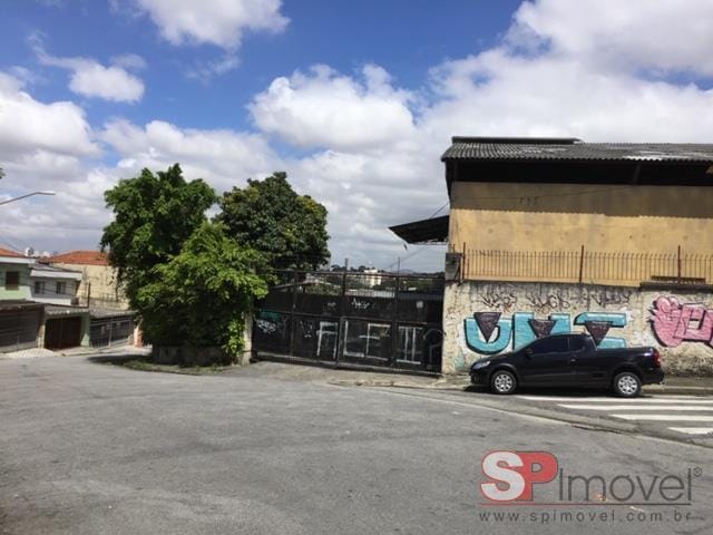 Galpão / Barracão com 2380m², para alugar, no bairro Vila Mesquita em São Paulo