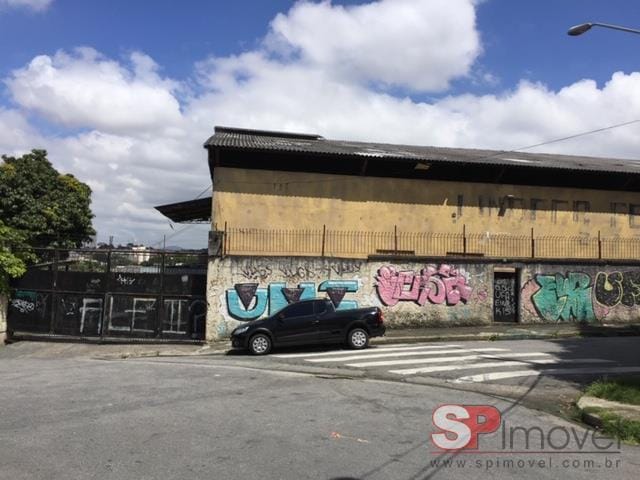 Galpão / Barracão com 2380m², para alugar, no bairro Vila Mesquita em São Paulo