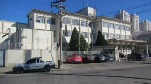 Galpão / Barracão com 2684m², à venda ou para alugar, no bairro Jardim Pereira Leite em São Paulo