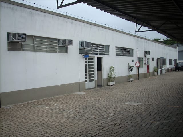 Galpão / Barracão com 6500m², para alugar, no bairro Água Branca em São Paulo