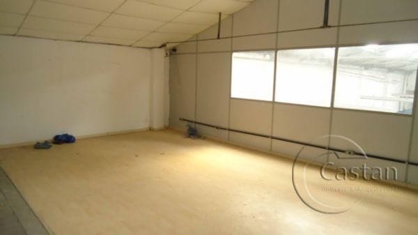 Galpão / Barracão com 770m², para alugar, no bairro Vila Bertioga em São Paulo