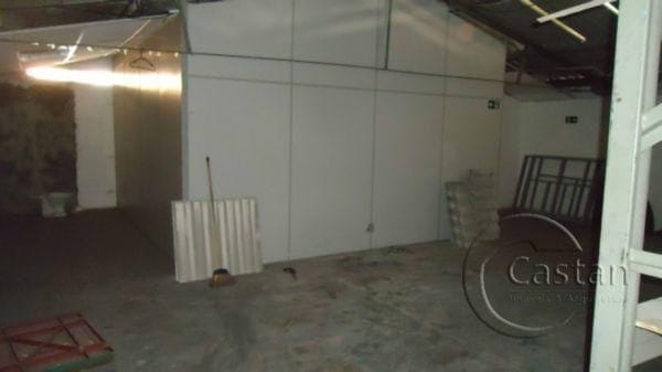 Galpão / Barracão com 770m², para alugar, no bairro Vila Bertioga em São Paulo