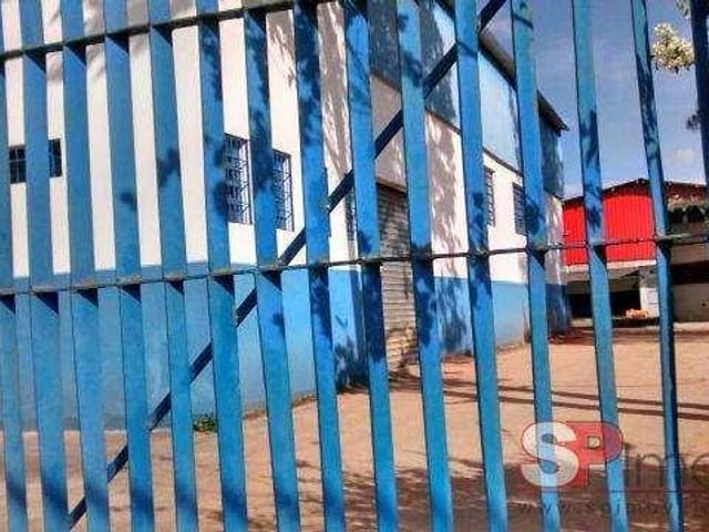 Galpão / Barracão com 700m², à venda, no bairro Filipinho em Embu-Guaçu