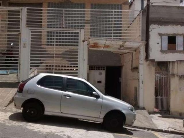 Galpão / Barracão com 760m², à venda, no bairro Parque Peruche em São Paulo