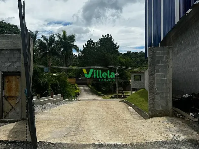 Galpão / Barracão com 6200m², para alugar, no bairro Taboão em Mogi das Cruzes