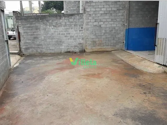 Galpão / Barracão com 665m², à venda, no bairro Parque São Pedro em Itaquaquecetuba