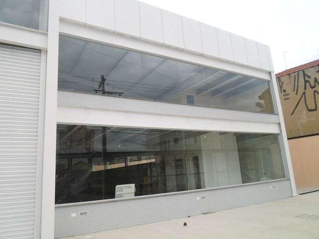 Galpão / Barracão com 854m², para alugar, no bairro Vila Carrão em São Paulo