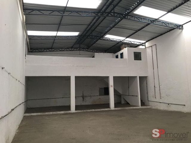 Foto do Galpão / Barracão - Galpão para locação, 500m², pé direito 8 mts, próximo a av. Caetano Alvares e marginal Tietê, Casa Verde, São Paulo. | New Brokers Negócios Imobiliários