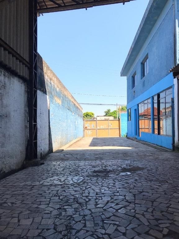 Galpão / Barracão com 500m², à venda, no bairro Vila Cascatinha em São Vicente