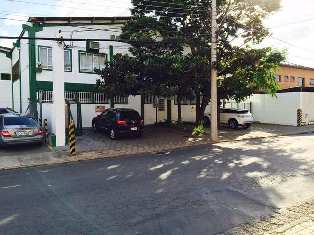 Galpão / Barracão com 2800m², à venda ou para alugar, no bairro Distrito Industrial em Valinhos