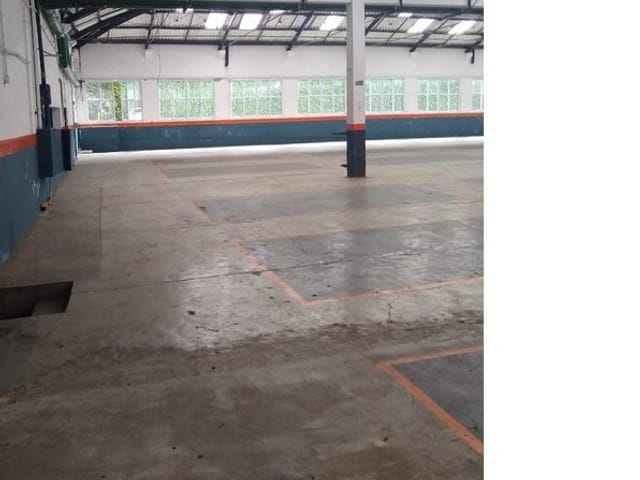 Galpão / Barracão com 2800m², para alugar, no bairro Vila Leopoldina em São Paulo