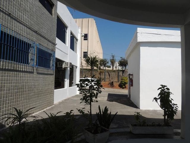 Galpão / Barracão com 4000m², para alugar, no bairro Parque São Lourenço em São Paulo