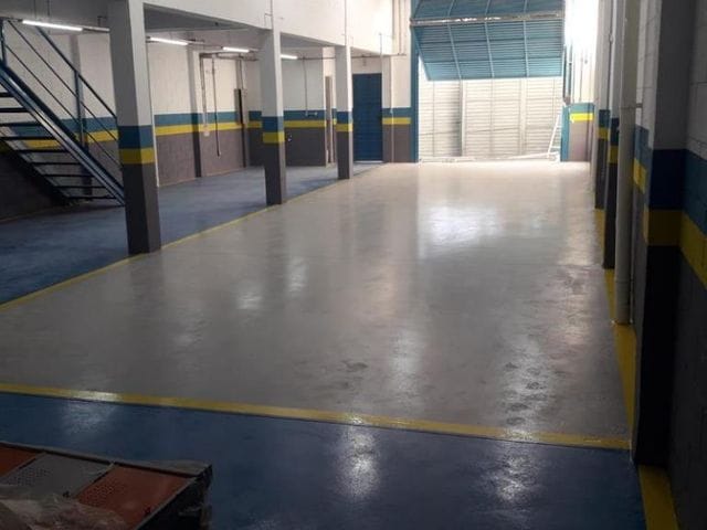 Galpão / Barracão com 243m², à venda, no bairro Vila Carrão em São Paulo