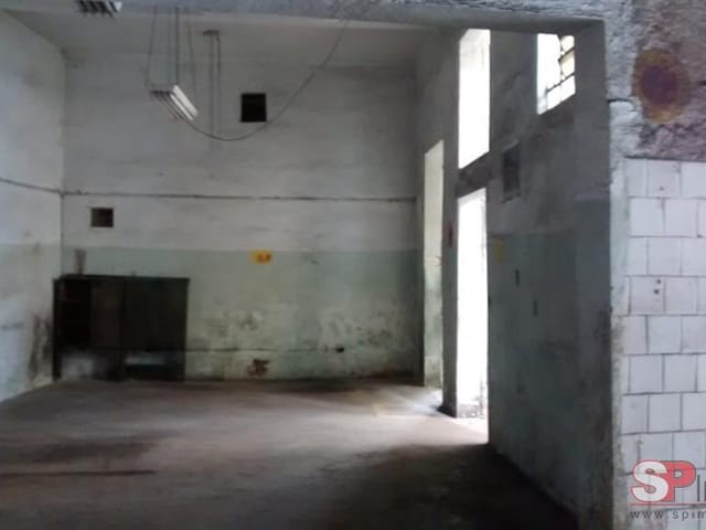 Galpão / Barracão com 800m², à venda, no bairro Chácara Mafalda em São Paulo