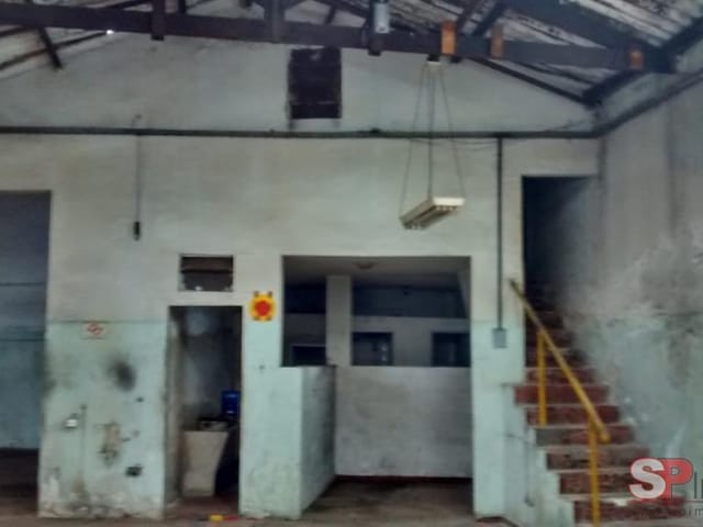Galpão / Barracão com 800m², à venda, no bairro Chácara Mafalda em São Paulo
