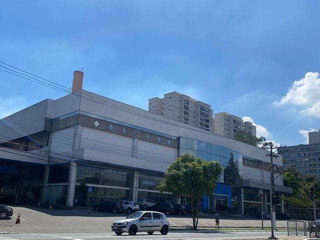 Galpão / Barracão com 9699m², para alugar, no bairro Santo Amaro em São Paulo