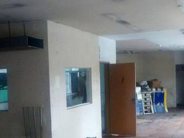 Galpão / Barracão com 1500m², para alugar, no bairro Moema em São Paulo
