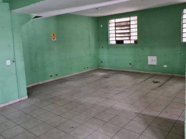 Galpão / Barracão com 2400m², à venda ou para alugar, no bairro Vila Carbone em São Paulo