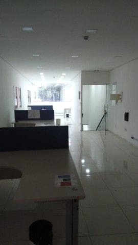 Galpão / Barracão com 906m², para alugar, no bairro Jardim Independência em São Paulo