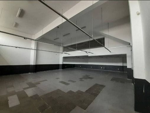 Galpão / Barracão com 400m², para alugar, no bairro Vila Guilherme em São Paulo