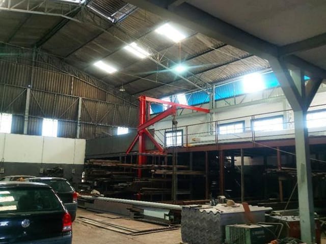 Galpão / Barracão com 942m², para alugar, no bairro Vila Gea em São Paulo