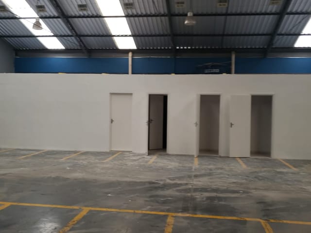 Galpão / Barracão com 1740m², para alugar, no bairro Vila Leopoldina em São Paulo