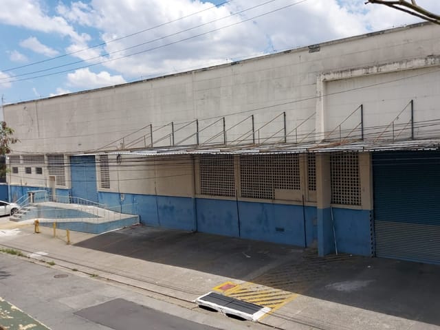 Galpão / Barracão com 3328m², para alugar, no bairro Vila Leopoldina em São Paulo