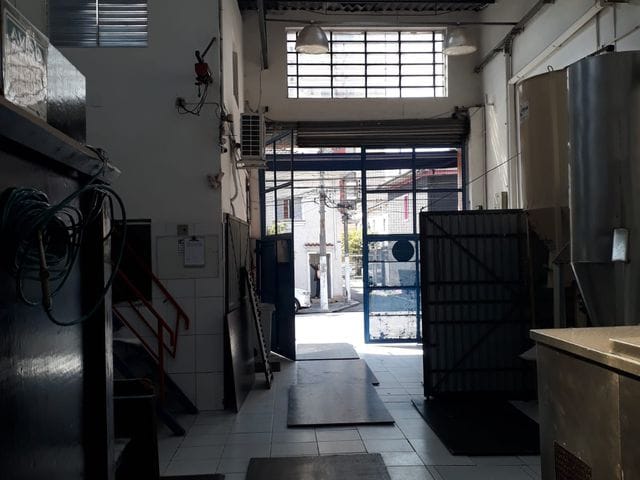 Galpão / Barracão com 330m², à venda, no bairro Mooca em São Paulo