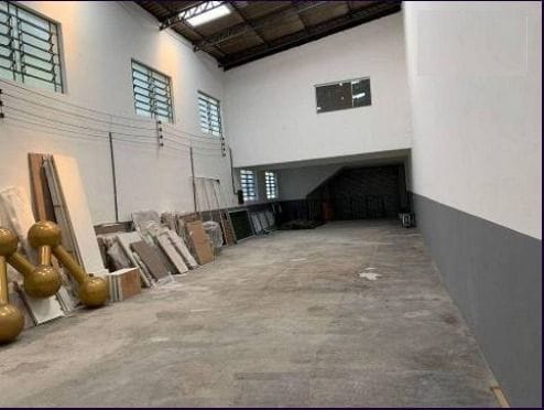 Galpão / Barracão com 500m², à venda ou para alugar, no bairro Vila Carmosina em São Paulo