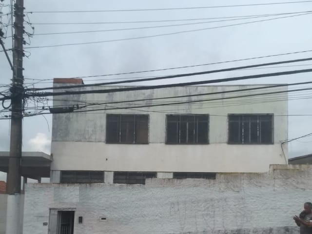 Galpão / Barracão com 500m², para alugar, no bairro Vila Granada em São Paulo