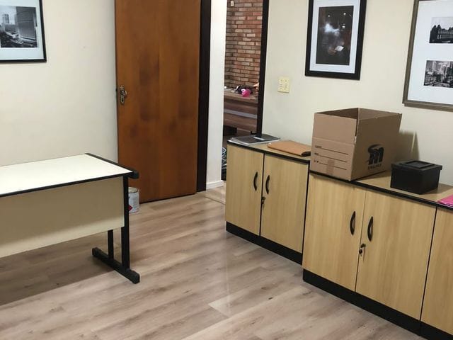 Galpão / Barracão com 250m², para alugar, no bairro Vila Rio Branco em São Paulo