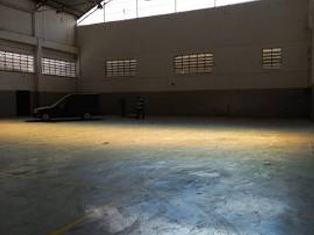 Galpão / Barracão com 1035m², para alugar, no bairro Cidade Industrial Satélite de São Paulo em Guarulhos