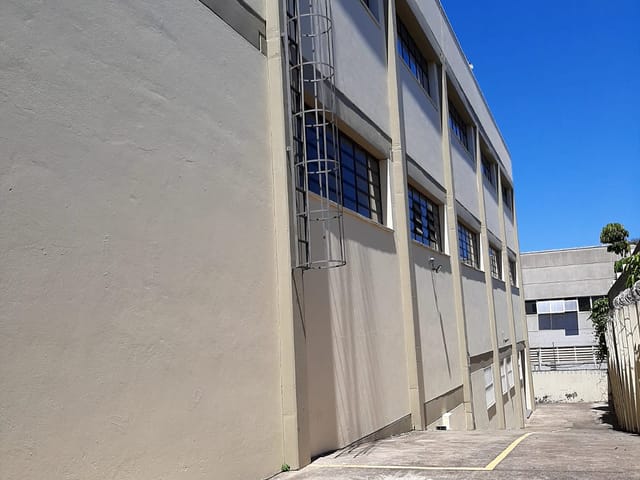 Galpão / Barracão com 903m², para alugar, no bairro Tamboré em Barueri