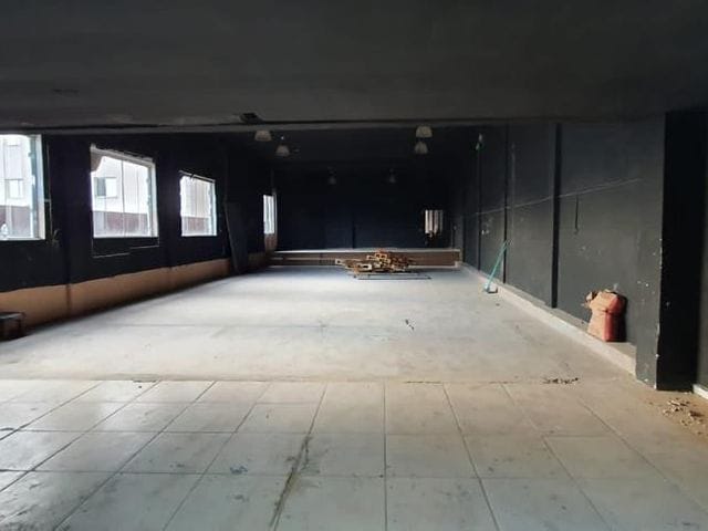 Galpão / Barracão com 400m², para alugar, no bairro Vila Esperança em São Paulo