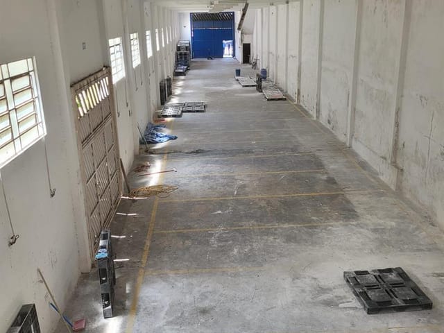 Galpão / Barracão com 700m², para alugar, no bairro Vila Ré em São Paulo