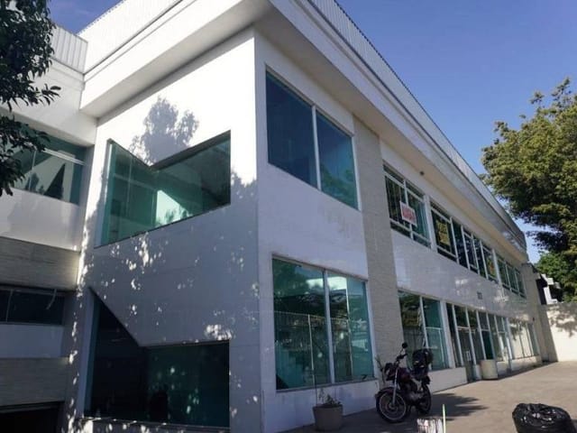 Galpão / Barracão com 4000m², para alugar, no bairro Jardim Maringá em São Paulo