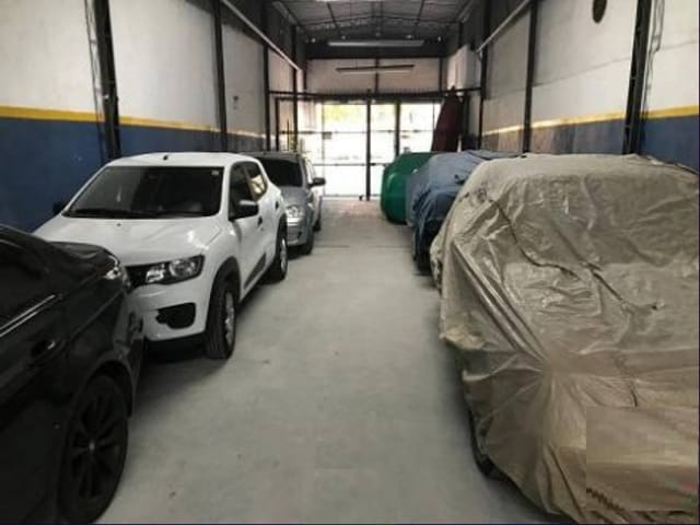 Galpão / Barracão com 330m², à venda, no bairro Barra Funda em São Paulo